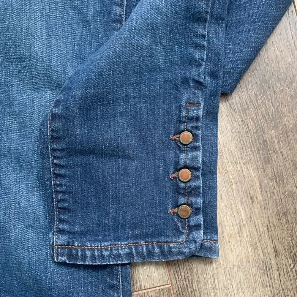 Calvin Klein Mid Rise Cropped Jeans Buttons Size 4 - Picture 4 of 10